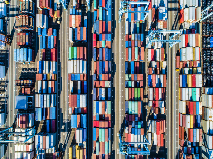 デマレージとは？ディテンションとの違いやフリータイムの考え方をおさらい｜倉庫お役立ちコラム