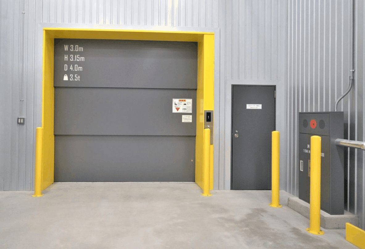 貨物用エレベーター